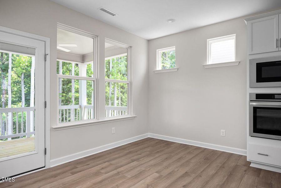 Spacious, unfurnished interior of a new home in Stagecoach Corner, Mebane (Image 66). Spacious, unfurnished interior of a new home in Stagecoach Corner, Mebane (Image 66).