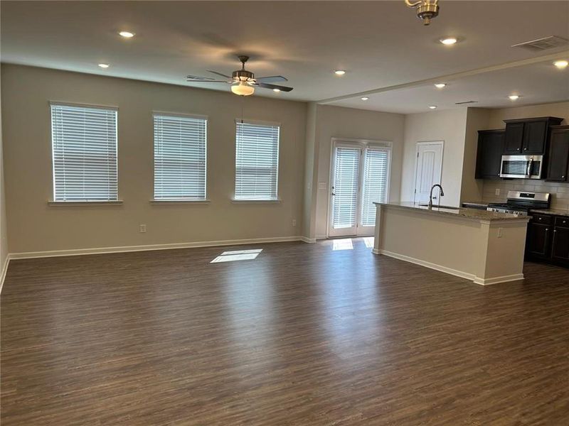Spacious, unfurnished interior of a new home in , Dawsonville (Image 33). Spacious, unfurnished interior of a new home in , Dawsonville (Image 33).