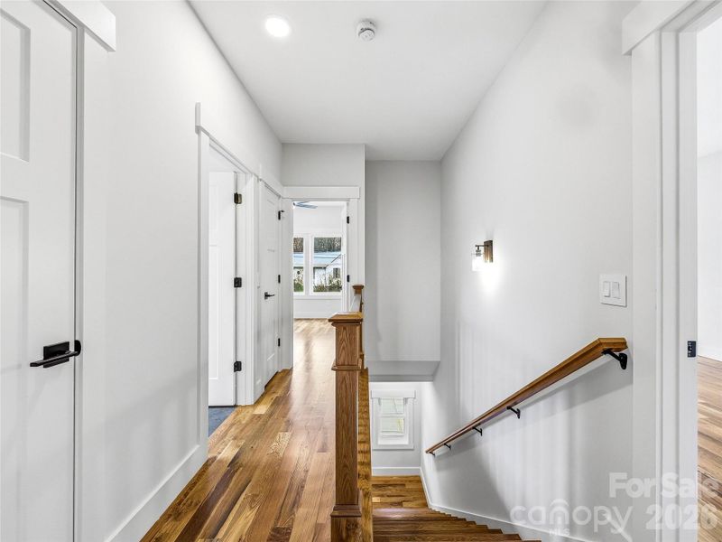 Spacious, unfurnished interior of a new home in , Asheville (Image 39).