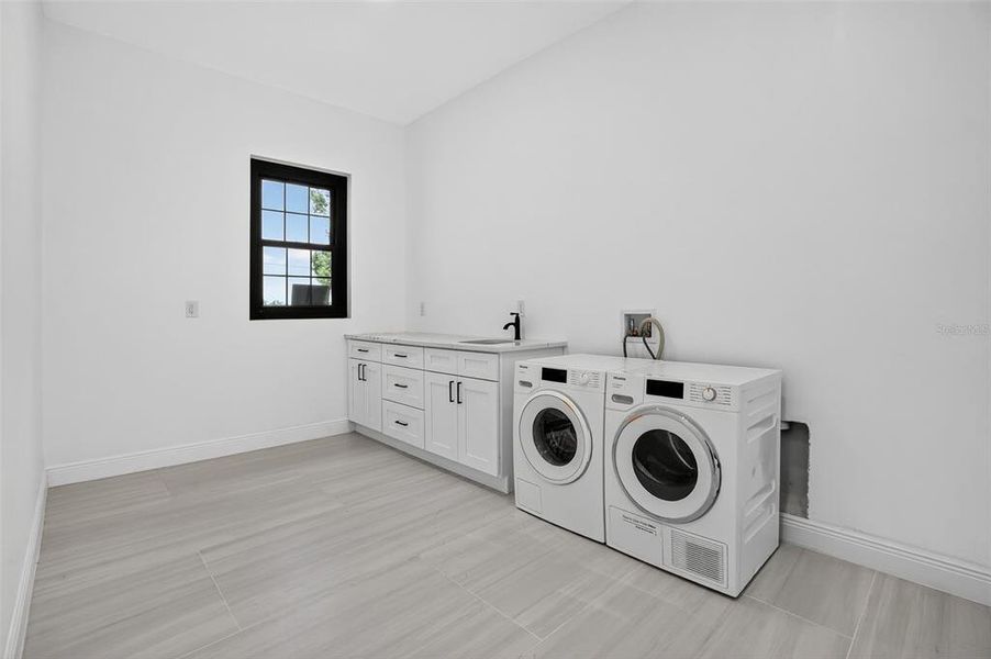 Furnished interior view inside a new home in , Wesley Chapel (Image 6). Furnished interior view inside a new home in , Wesley Chapel (Image 6).