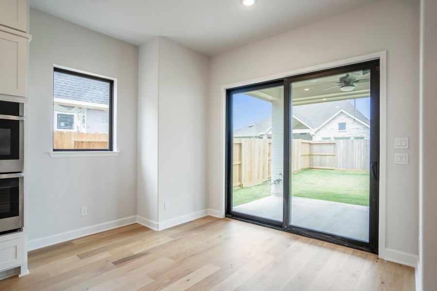 Spacious, unfurnished interior of a new home in Jordan Ranch 70' Lots, Fulshear (Image 18). Spacious, unfurnished interior of a new home in Jordan Ranch 70' Lots, Fulshear (Image 18).