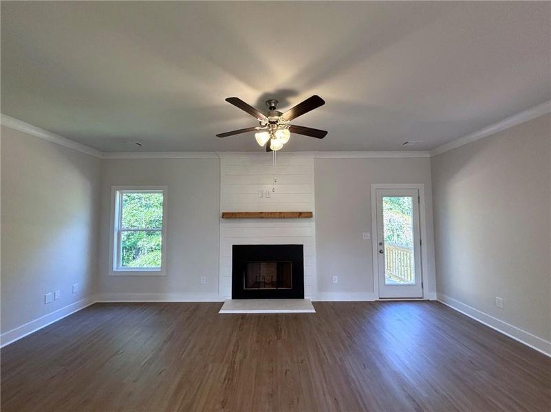 Spacious, unfurnished interior of a new home in , Gainesville (Image 18).