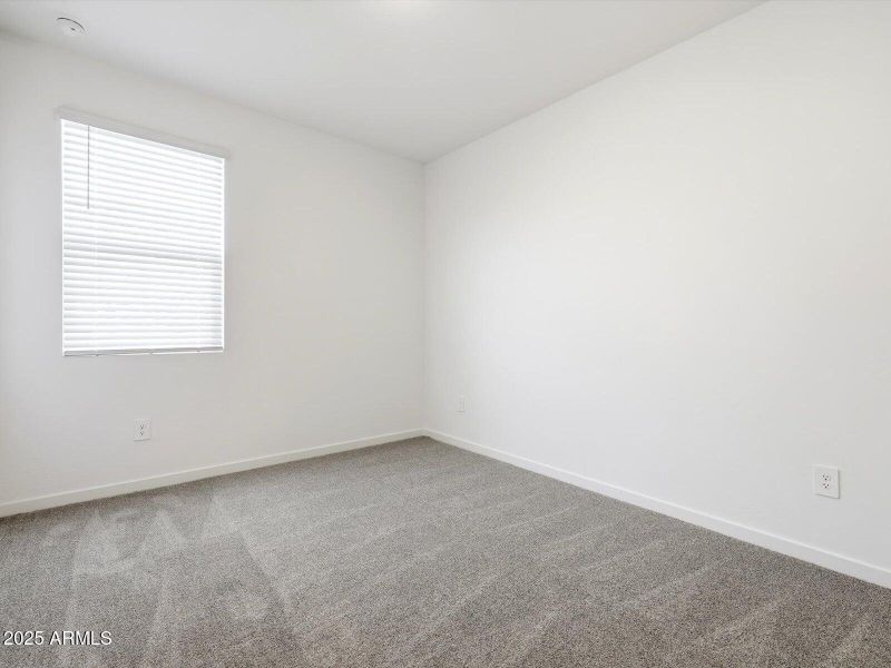 24434 W GROVE Street