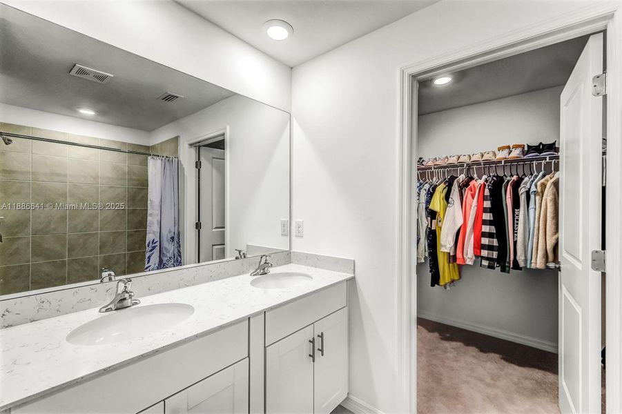 Furnished interior view inside a new home in , North Fort Myers (Image 16).