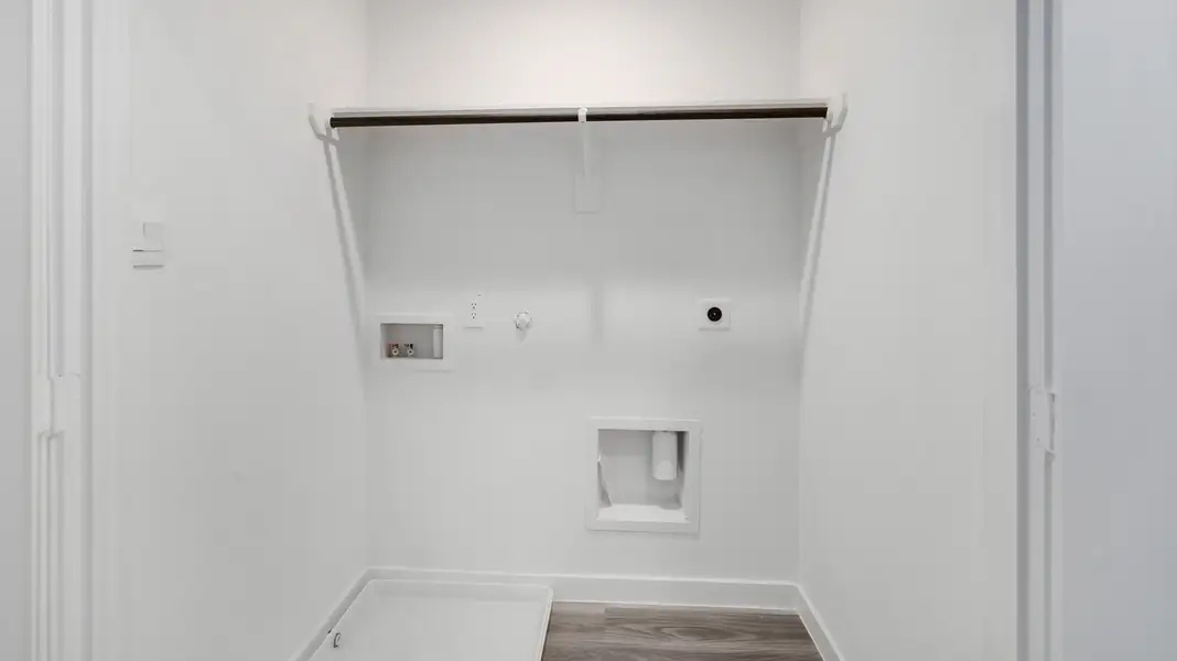 Spacious, unfurnished interior of a new home in Grand West, Houston (Image 11). Spacious, unfurnished interior of a new home in Grand West, Houston (Image 11).