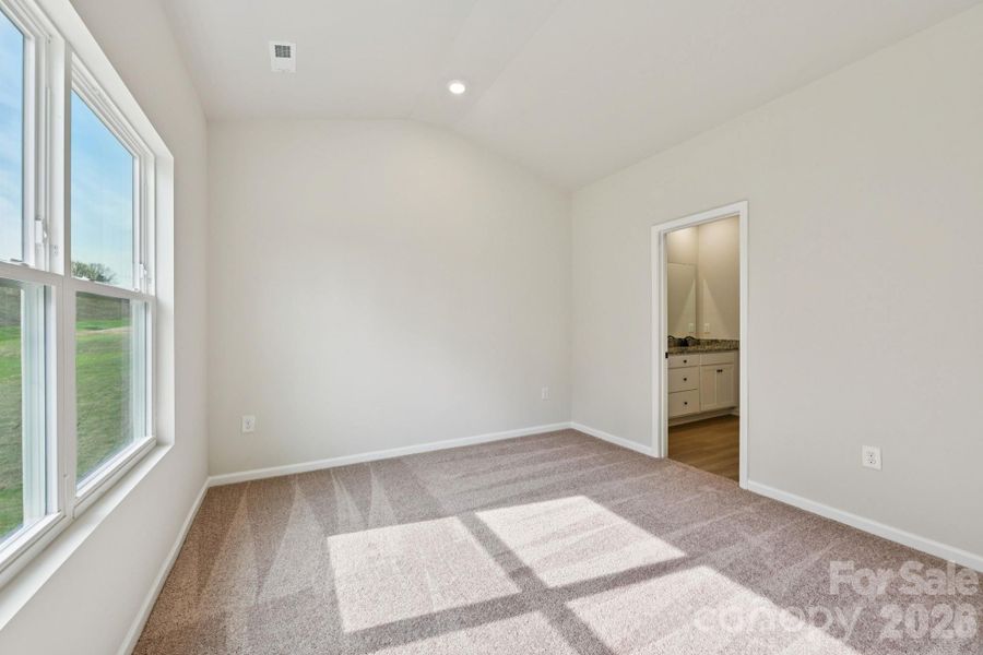Spacious, unfurnished interior of a new home in Willow Estates, Shelby (Image 15).