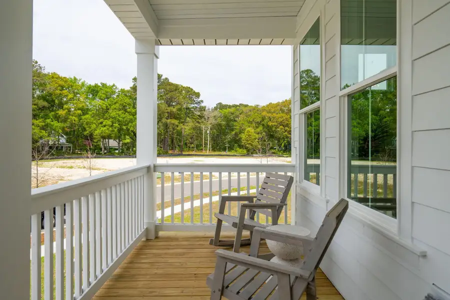 Exterior details and patio area of a home in Miller's Crossing, Johns Island (Image 35).