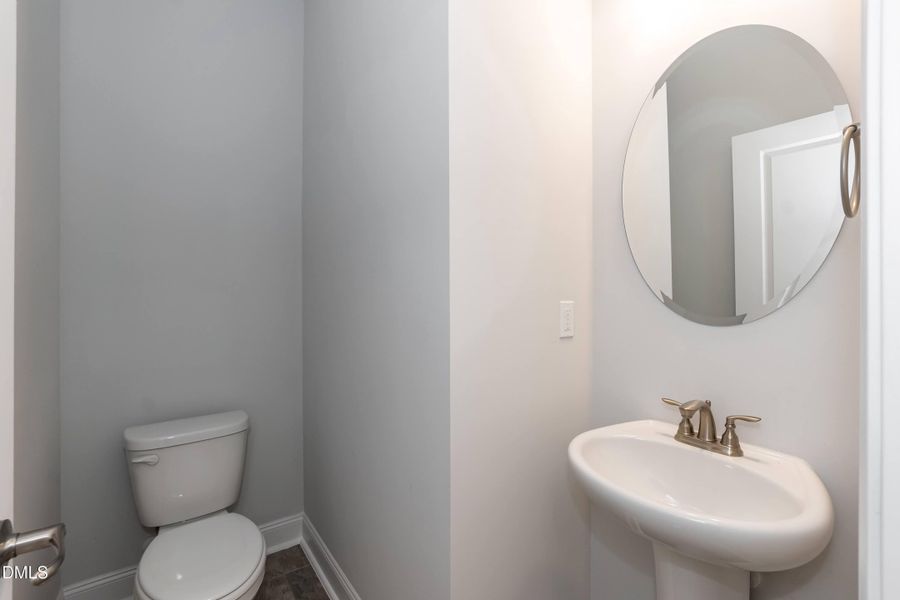 Bathroom 01