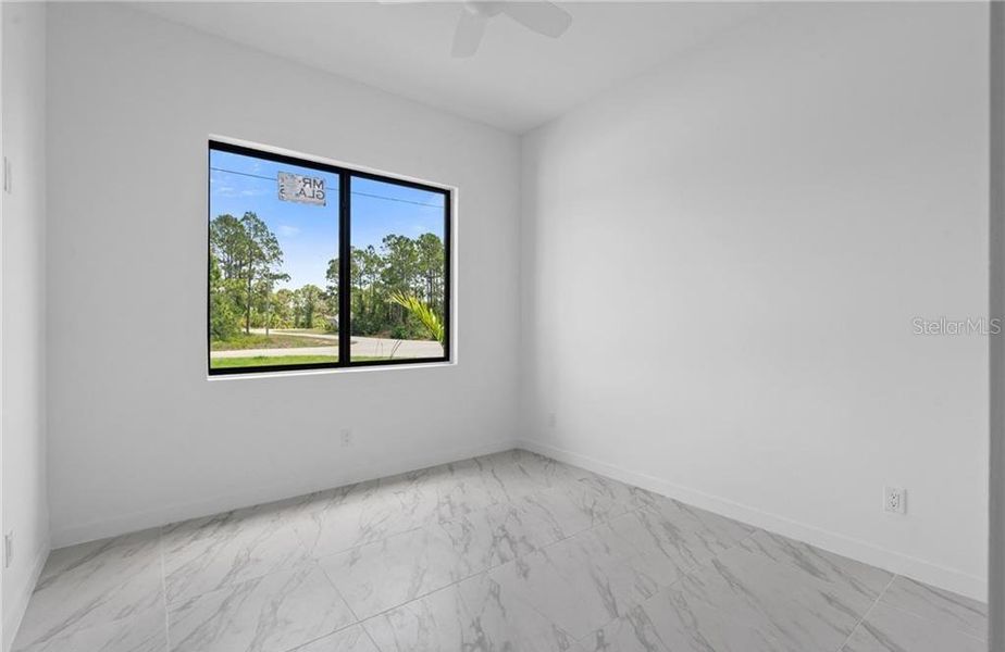 Spacious, unfurnished interior of a new home in , Lehigh Acres (Image 39).