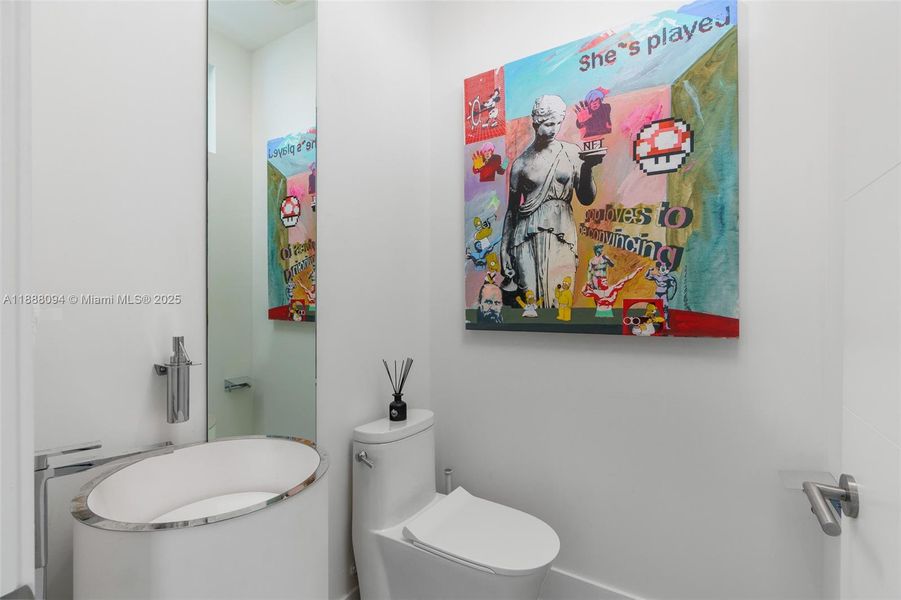 Image 18 of a home in .