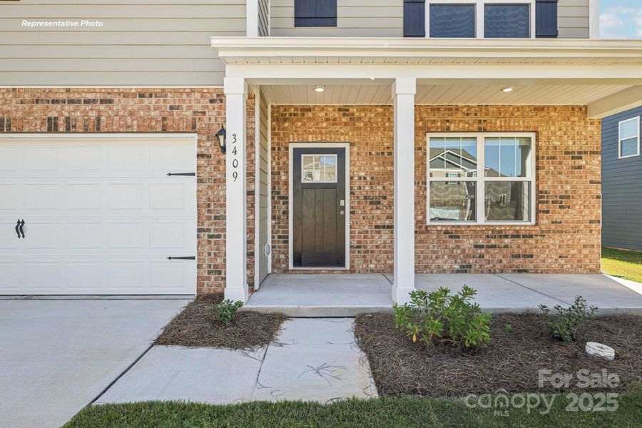 Exterior details and patio area of a home in Cramer Estates, Gastonia (Image 3).