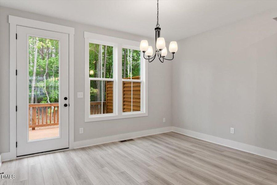 14-1111 Blackthorn Lane #9 [2248454]_14