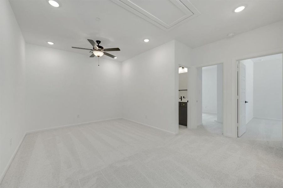 Spacious, unfurnished interior of a new home in Ridgeline Towns, McKinney (Image 19). Spacious, unfurnished interior of a new home in Ridgeline Towns, McKinney (Image 19).
