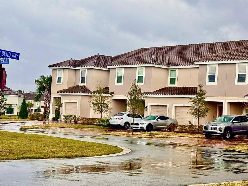 Image 30 of a home in .