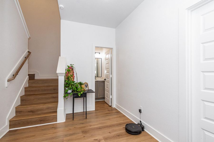 Furnished interior view inside a new home in , Livingston (Image 9).