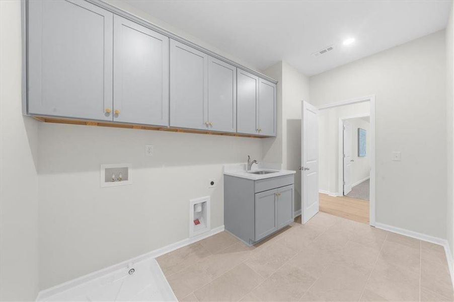 Spacious, unfurnished interior of a new home in River Rock, Ball Ground (Image 25).