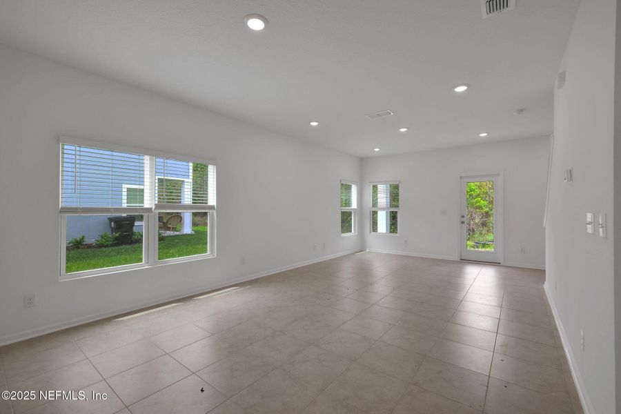 Spacious, unfurnished interior of a new home in , Middleburg (Image 17). Spacious, unfurnished interior of a new home in , Middleburg (Image 17).