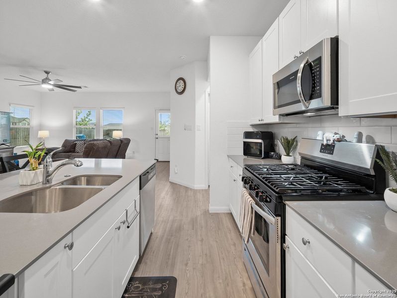 Furnished interior view inside a new home in Morgan Meadows: Barrington Collection, San Antonio (Image 12). Furnished interior view inside a new home in Morgan Meadows: Barrington Collection, San Antonio (Image 12).