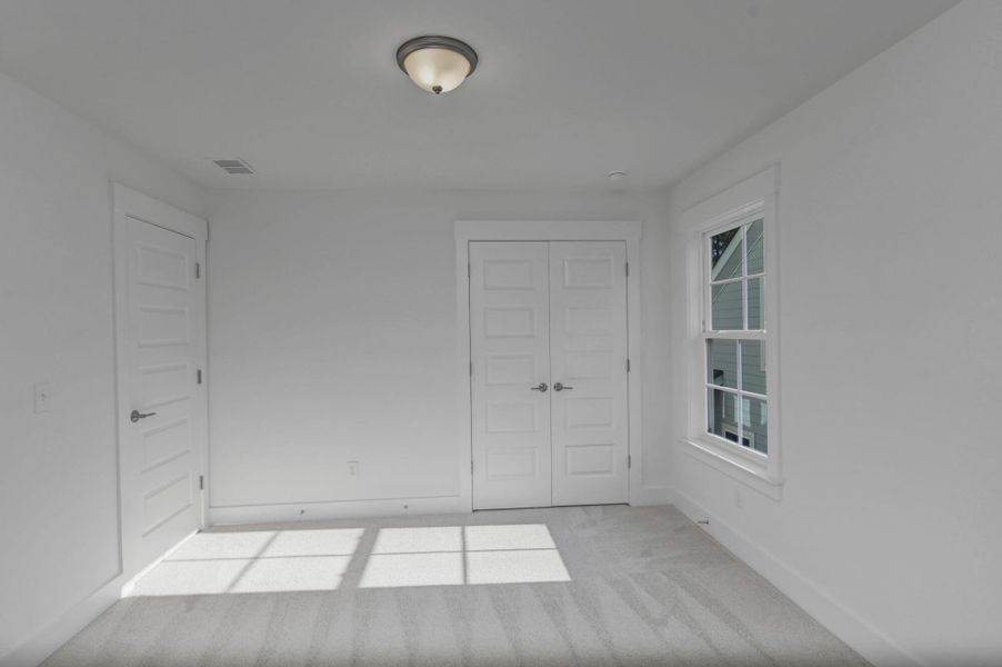Spacious, unfurnished interior of a new home in Clubside Reserve at Summerlake, Lexington (Image 43).