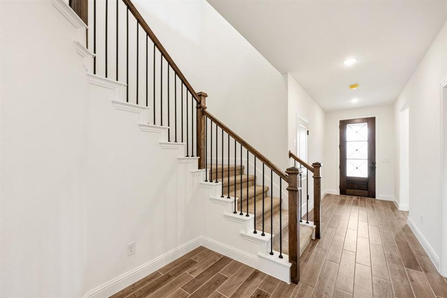 Spacious, unfurnished interior of a new home in Sonoma Verde, Rockwall (Image 21).