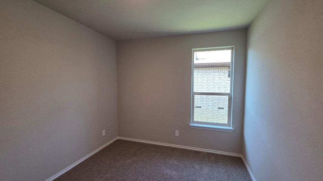 Spacious, unfurnished interior of a new home in Trails of Elizabeth Creek, Fort Worth (Image 18). Spacious, unfurnished interior of a new home in Trails of Elizabeth Creek, Fort Worth (Image 18).