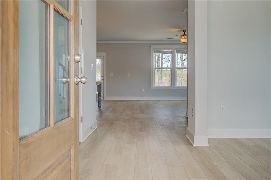 Spacious, unfurnished interior of a new home in Brush Arbor, McDonough (Image 8).
