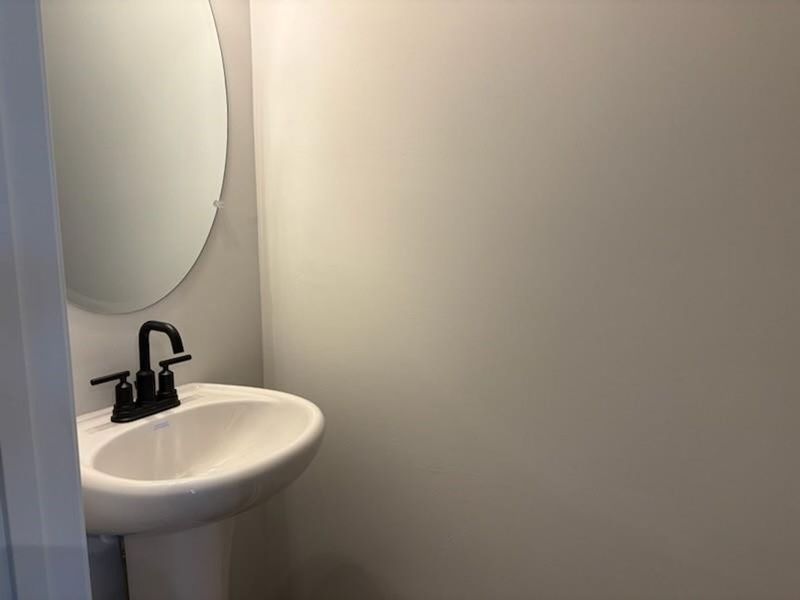 Close-up of interior finishes inside a home in Lake Shore, Winder (Image 7).