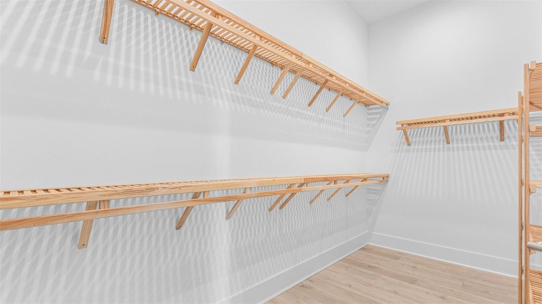 Spacious, unfurnished interior of a new home in , Port St. Lucie (Image 25).