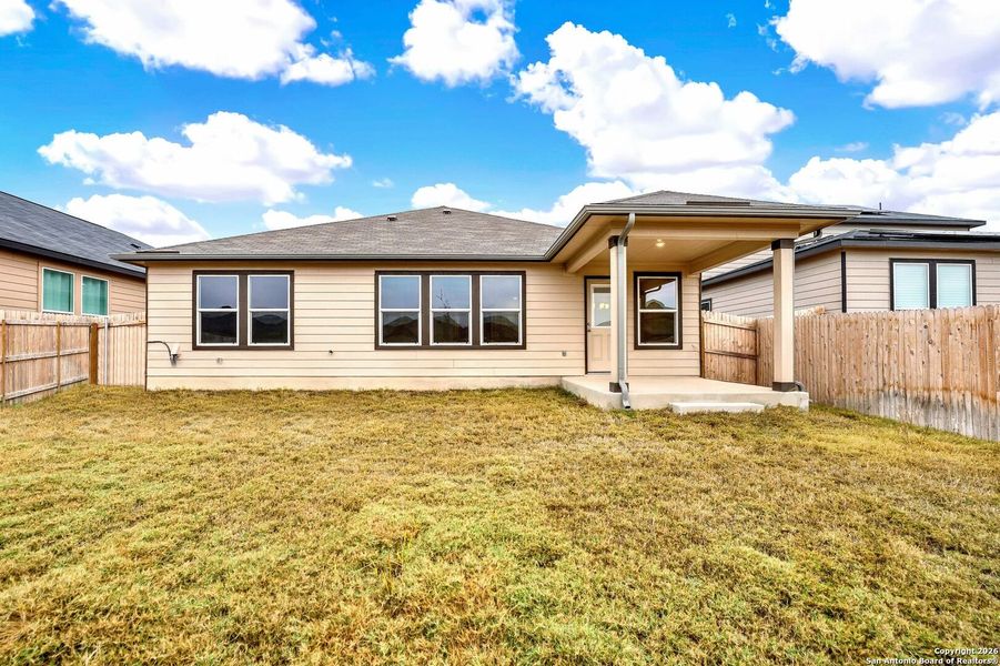 Exterior details and patio area of a home in , San Antonio (Image 24).
