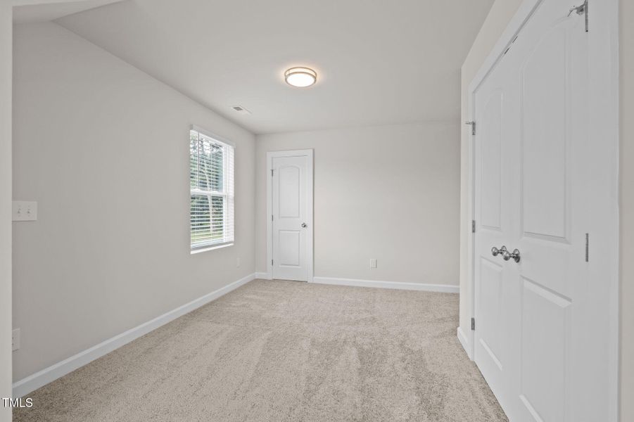 37-web-or-mls-P1078545_1