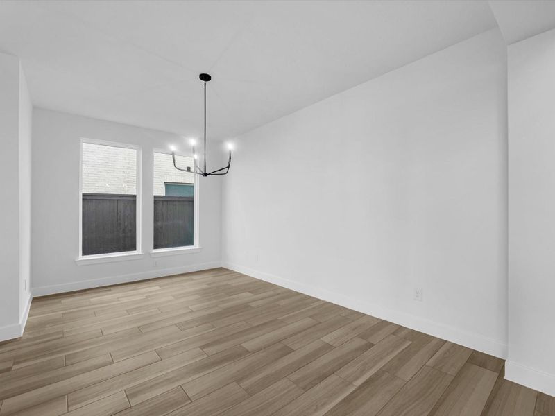 Spacious, unfurnished interior of a new home in Harvest Green, Richmond (Image 17).