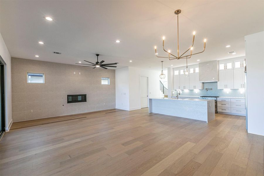 Image 23 of a home in .