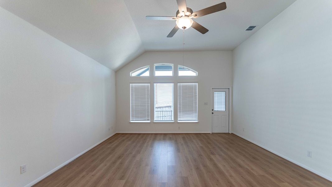 Spacious, unfurnished interior of a new home in Sunfield, Mustang Ridge (Image 19). Spacious, unfurnished interior of a new home in Sunfield, Mustang Ridge (Image 19).