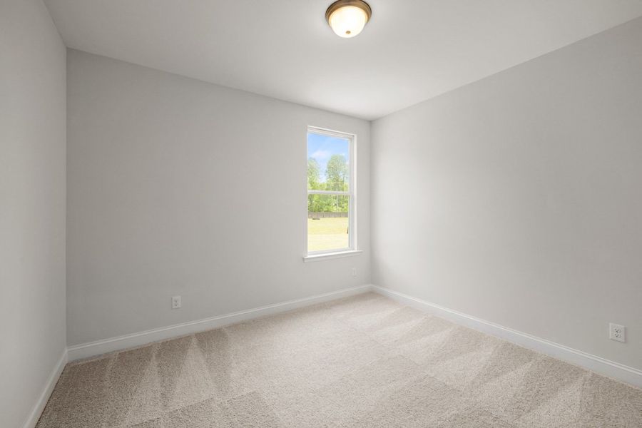 Representative unfurnished interior of a home built from the Charlton by UnionMain Homes in Austin Springs, Bethlehem (Image 17).