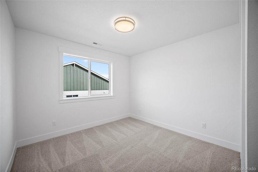Spacious, unfurnished interior of a new home in Jackson Creek, Monument (Image 28).