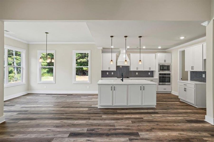 Image 69 of a home in .