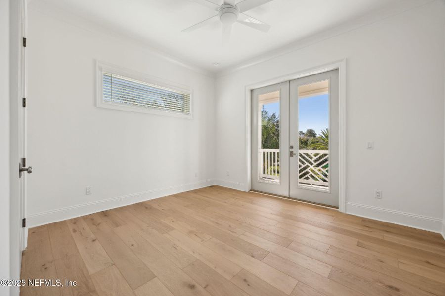 Spacious, unfurnished interior of a new home in , Jacksonville (Image 51).