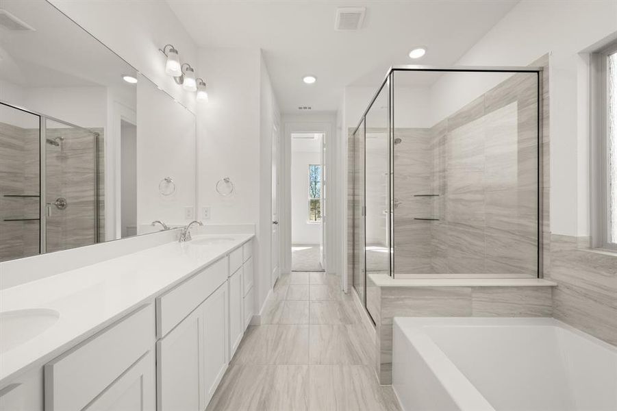 17_8825 Acorn- primary suite-3