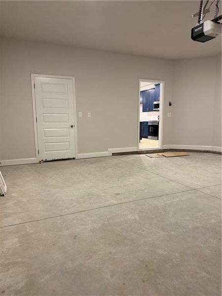 Spacious, unfurnished interior of a new home in Porter Reserve, Decatur (Image 38).