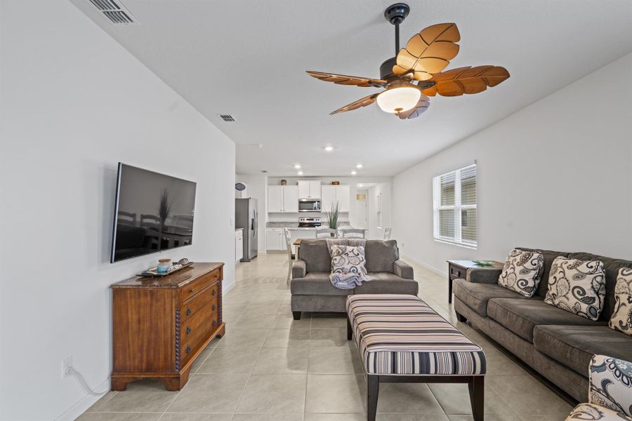 Furnished interior view inside a new home in , Port St. Lucie (Image 34).