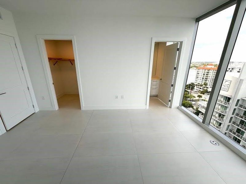 Guest suite with closet and full bath.