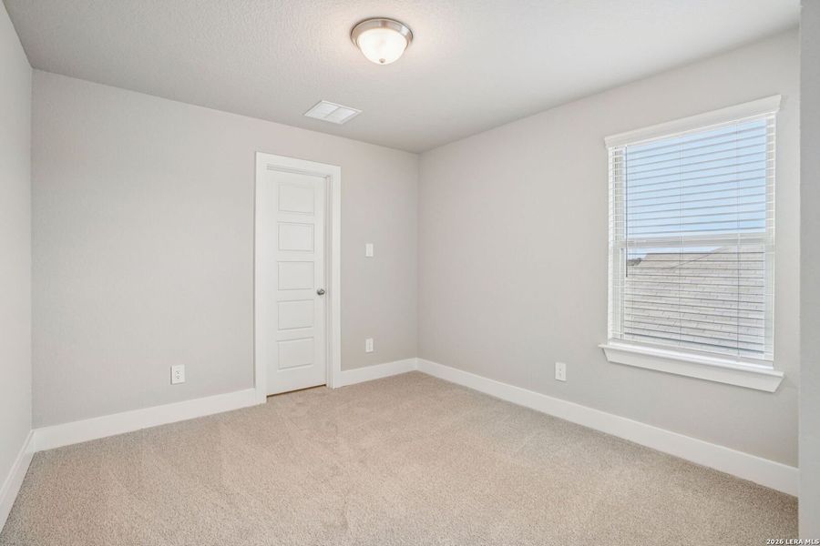 Spacious, unfurnished interior of a new home in Legendary Trails - Premier Series, Cibolo (Image 19).