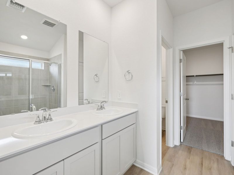 Furnished interior view inside a new home in Creekfall, Burnet (Image 4).