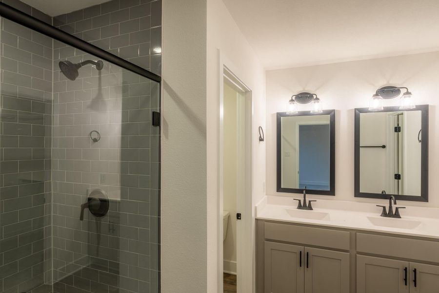 Image 10 of a home in .