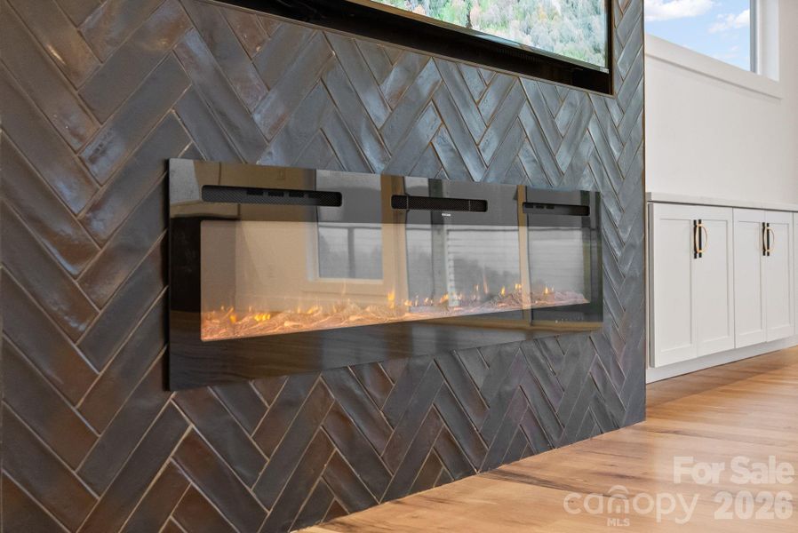 Close-up of interior finishes inside a home in , Old Fort (Image 22). Close-up of interior finishes inside a home in , Old Fort (Image 22).