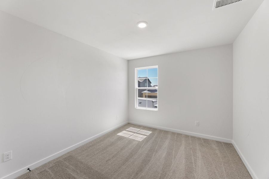 Representative unfurnished interior of a home built from the Colorado by Hakes Brothers in Veranda, San Antonio (Image 6).