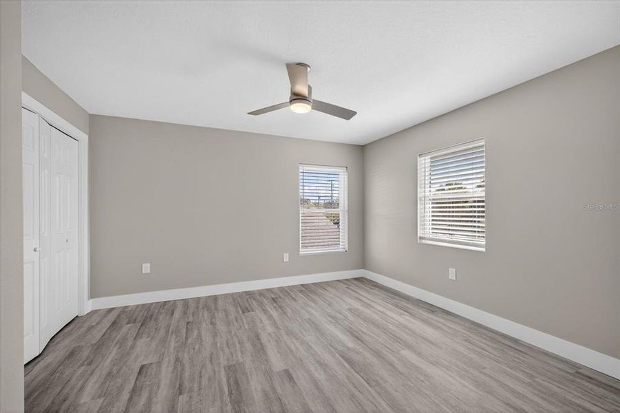 Spacious, unfurnished interior of a new home in , St. Petersburg (Image 65).