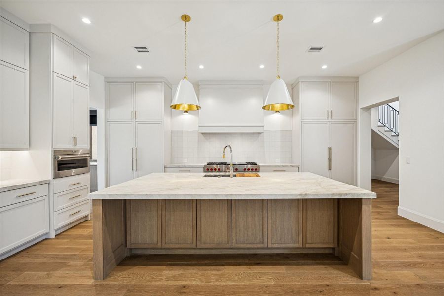 Furnished interior view inside a new home in , Houston (Image 10). Furnished interior view inside a new home in , Houston (Image 10).