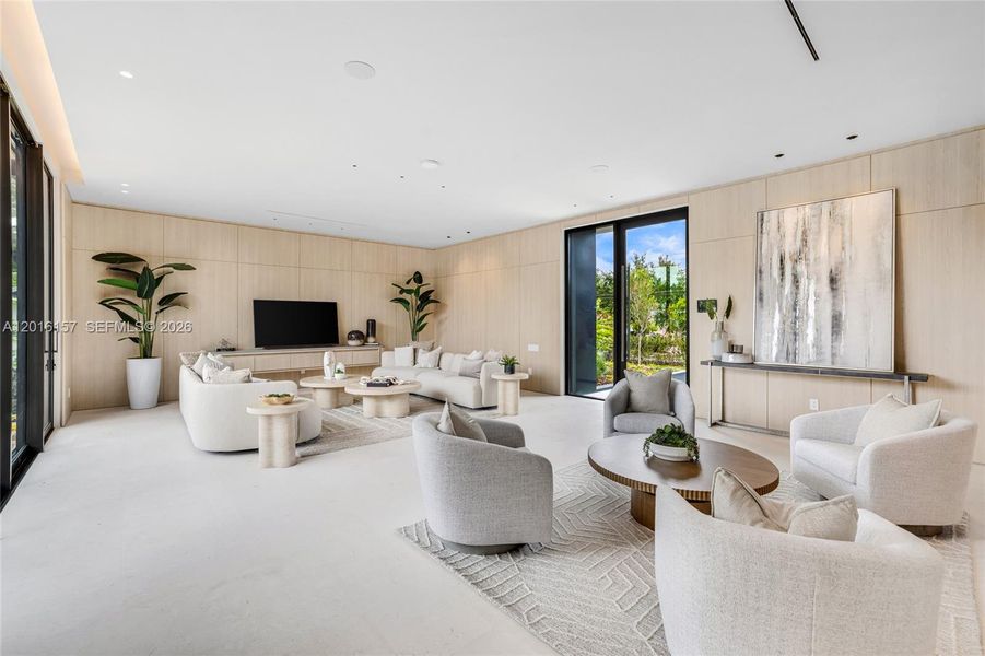 Image 78 of a home in .