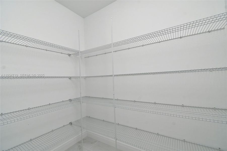 Spacious, unfurnished interior of a new home in , Lehigh Acres (Image 47).